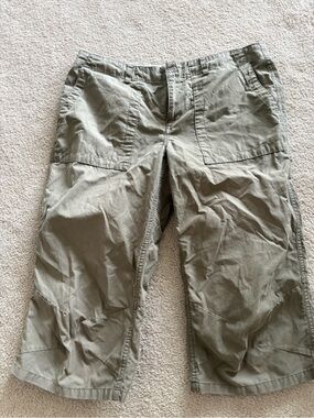 Horny Toad Olive Green Capris